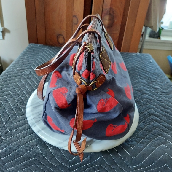 Red Ducky Dooney - Picture 8 of 13